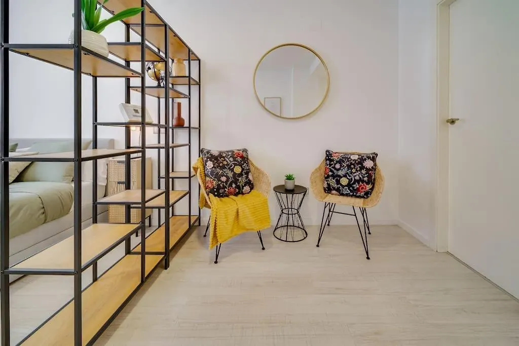 Exquisito Estudio En El Centro De Málaga